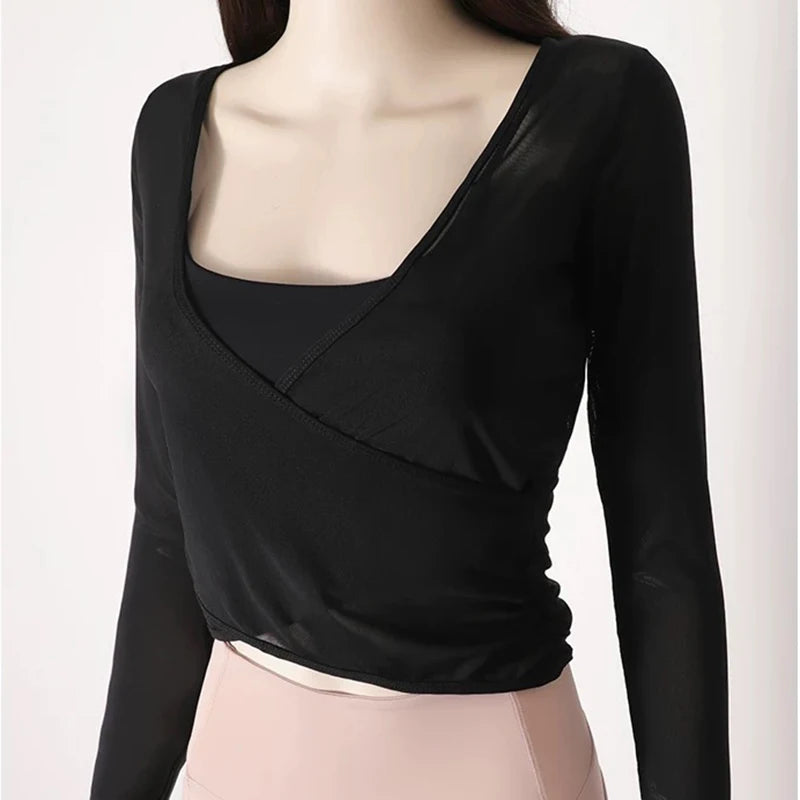 Quick Drying Yoga Sports Top ā Breathable & Lightweight