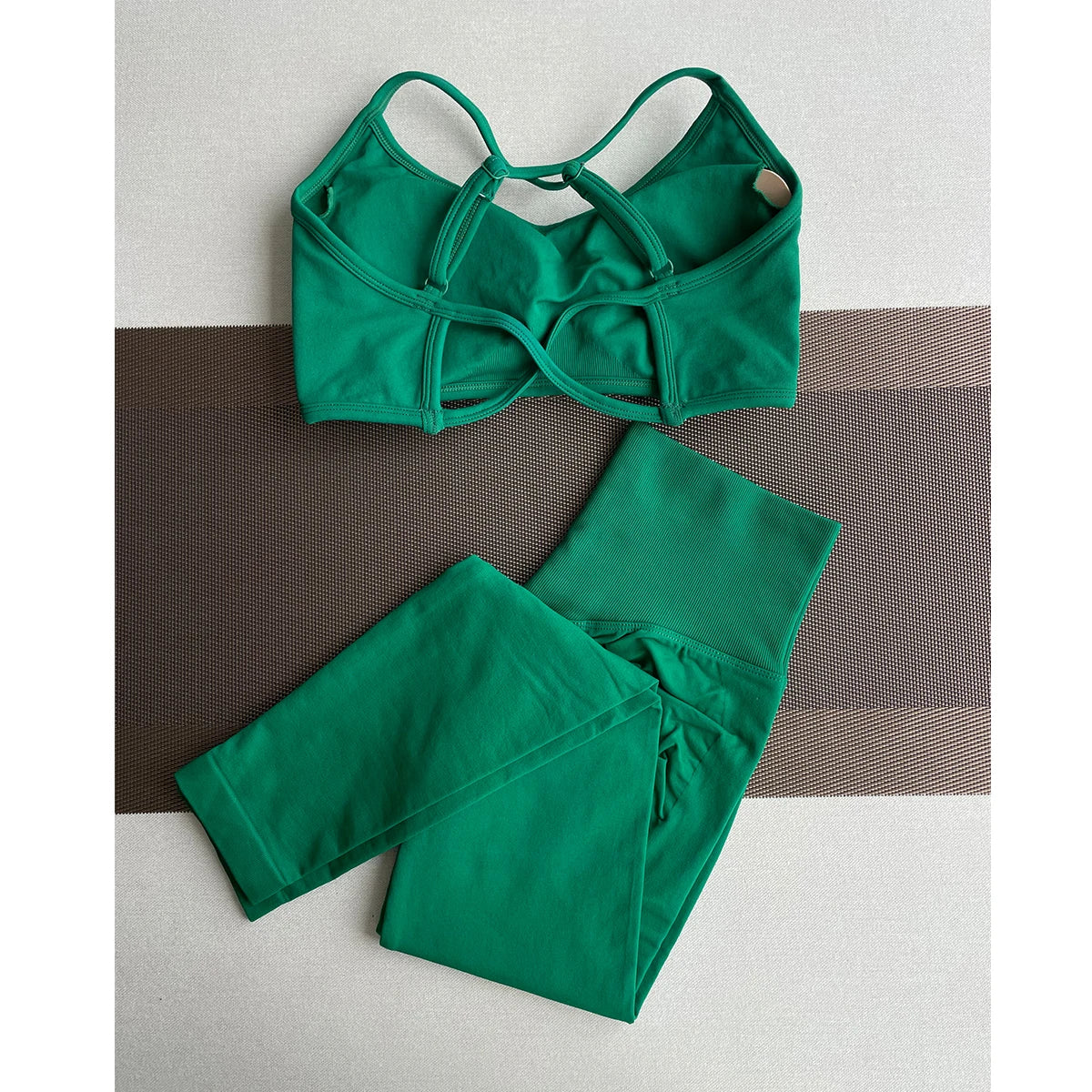 High Waist Yoga Leggings โ Seamless & Butt-Lifting