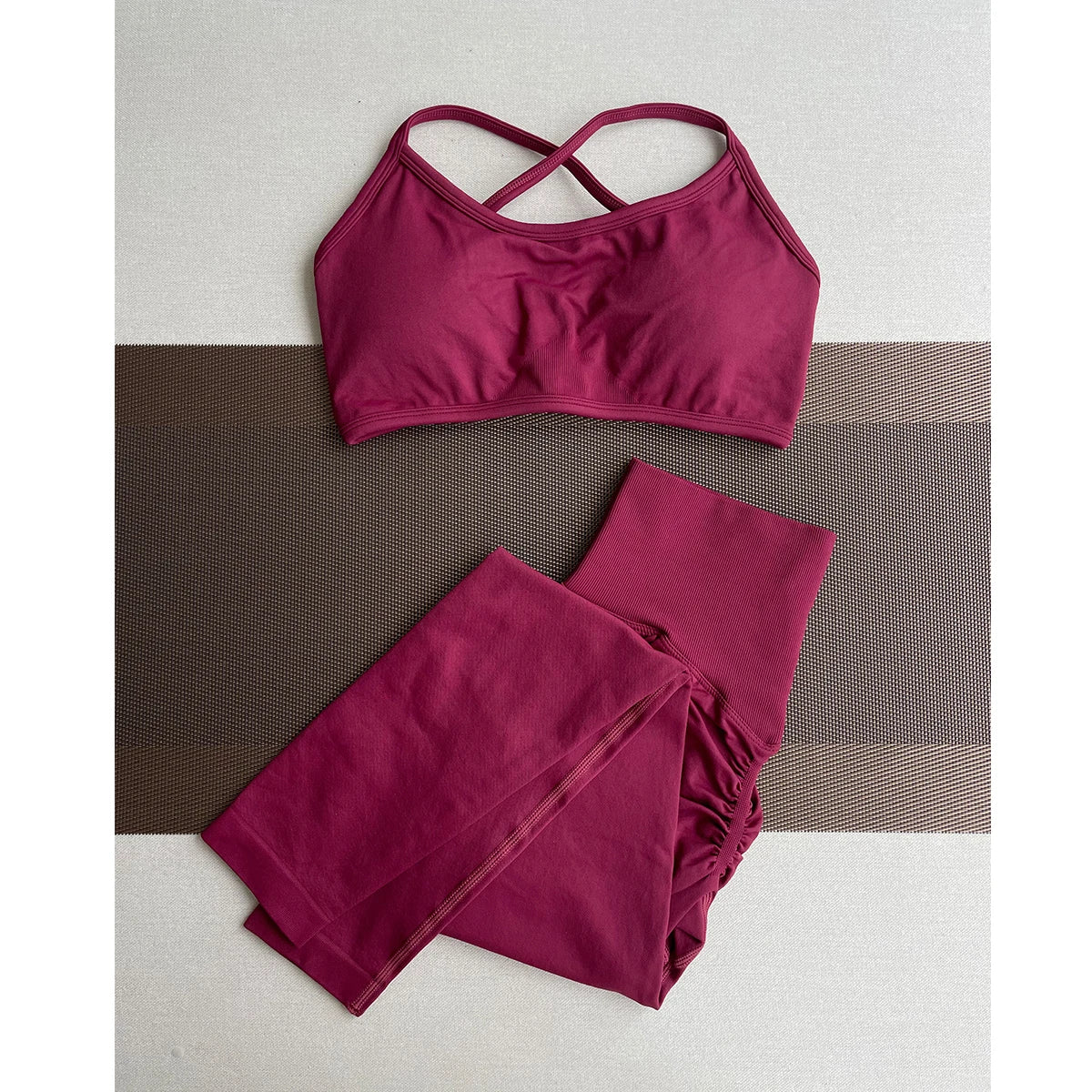 High Waist Yoga Leggings โ Seamless & Butt-Lifting