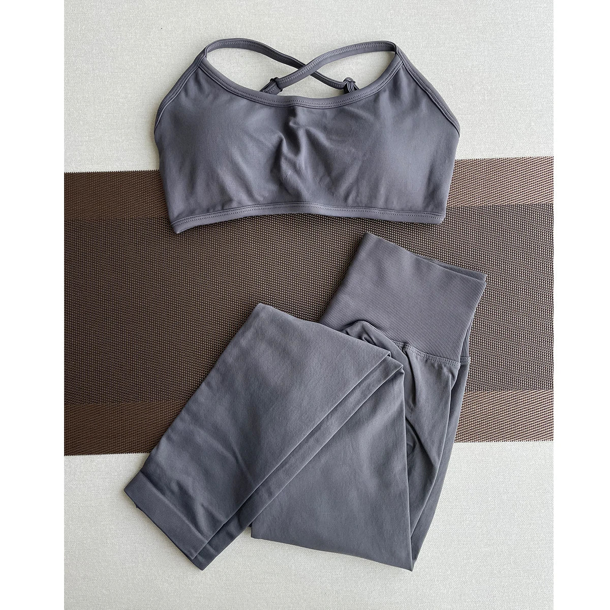 High Waist Yoga Leggings โ Seamless & Butt-Lifting