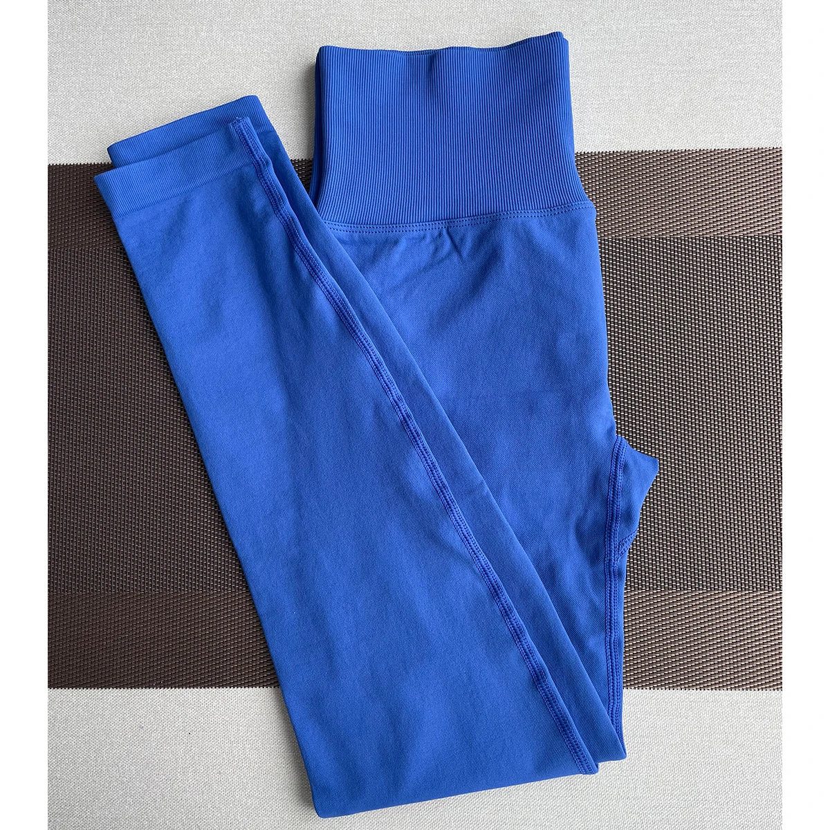 High Waist Yoga Leggings โ Seamless & Butt-Lifting