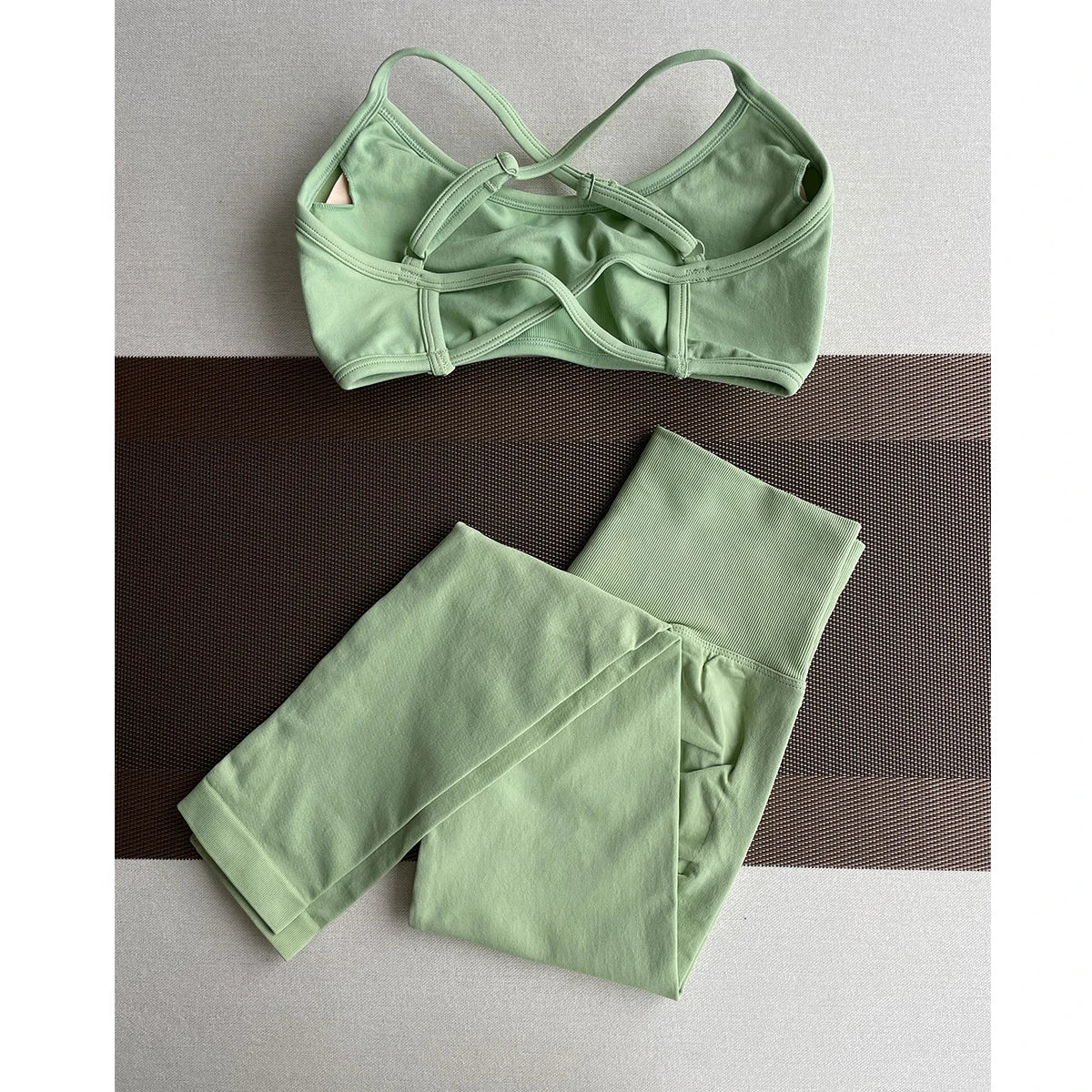 High Waist Yoga Leggings – Seamless & Butt-Lifting