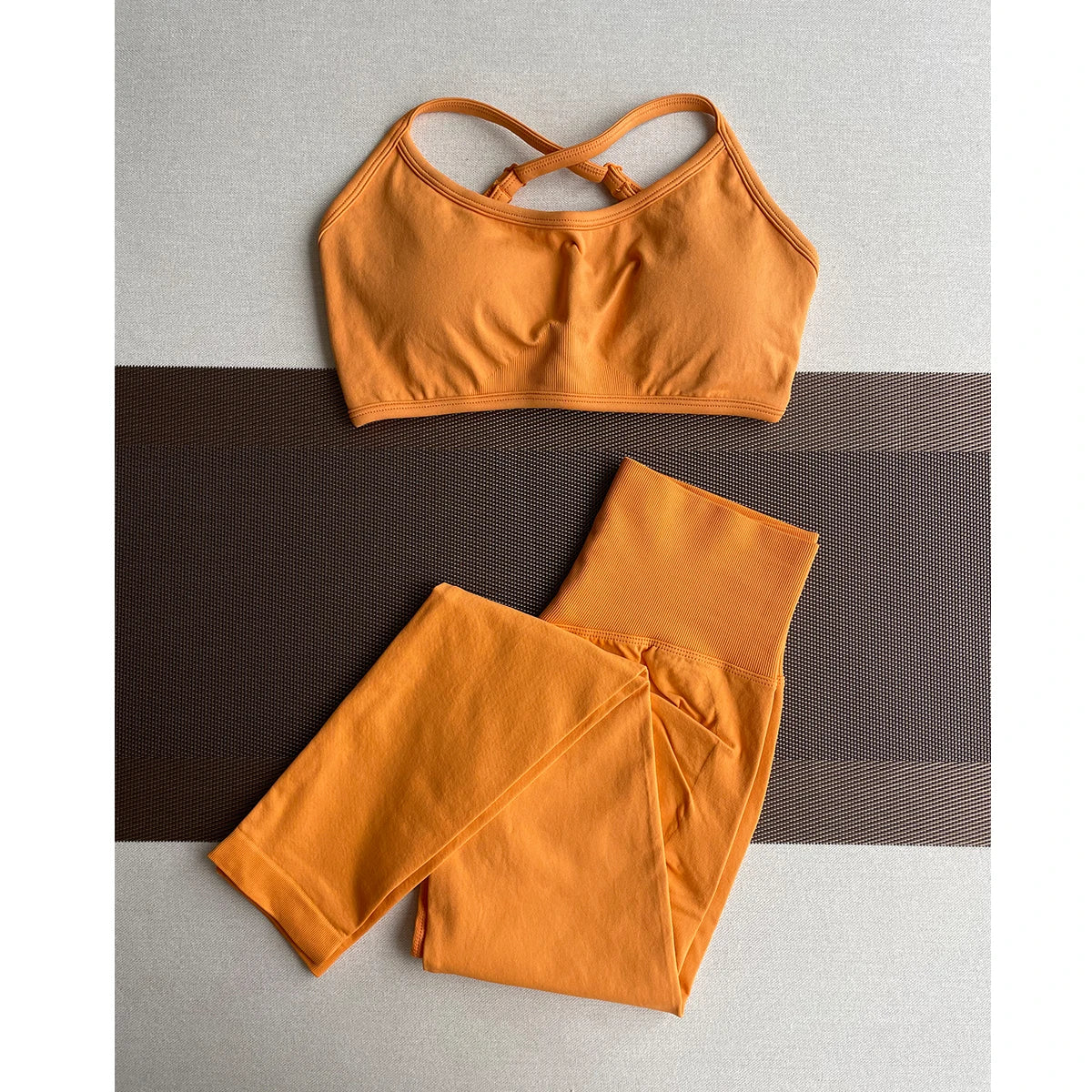 High Waist Yoga Leggings – Seamless & Butt-Lifting