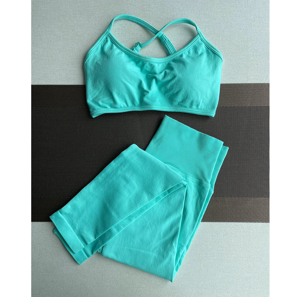 High Waist Yoga Leggings – Seamless & Butt-Lifting