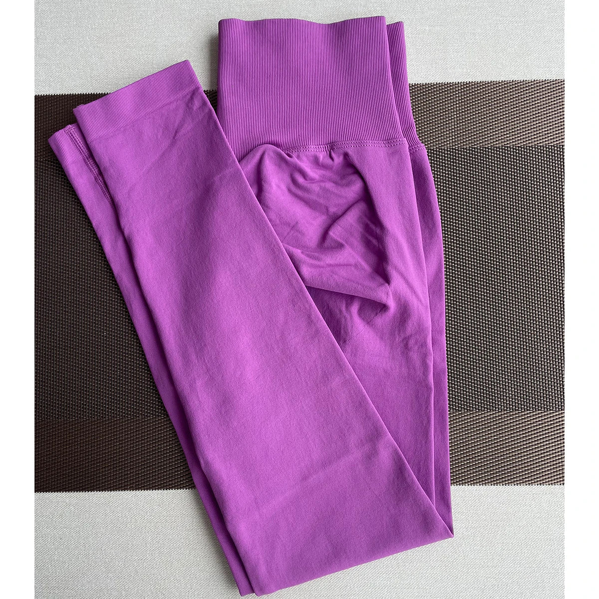 High Waist Yoga Leggings – Seamless & Butt-Lifting