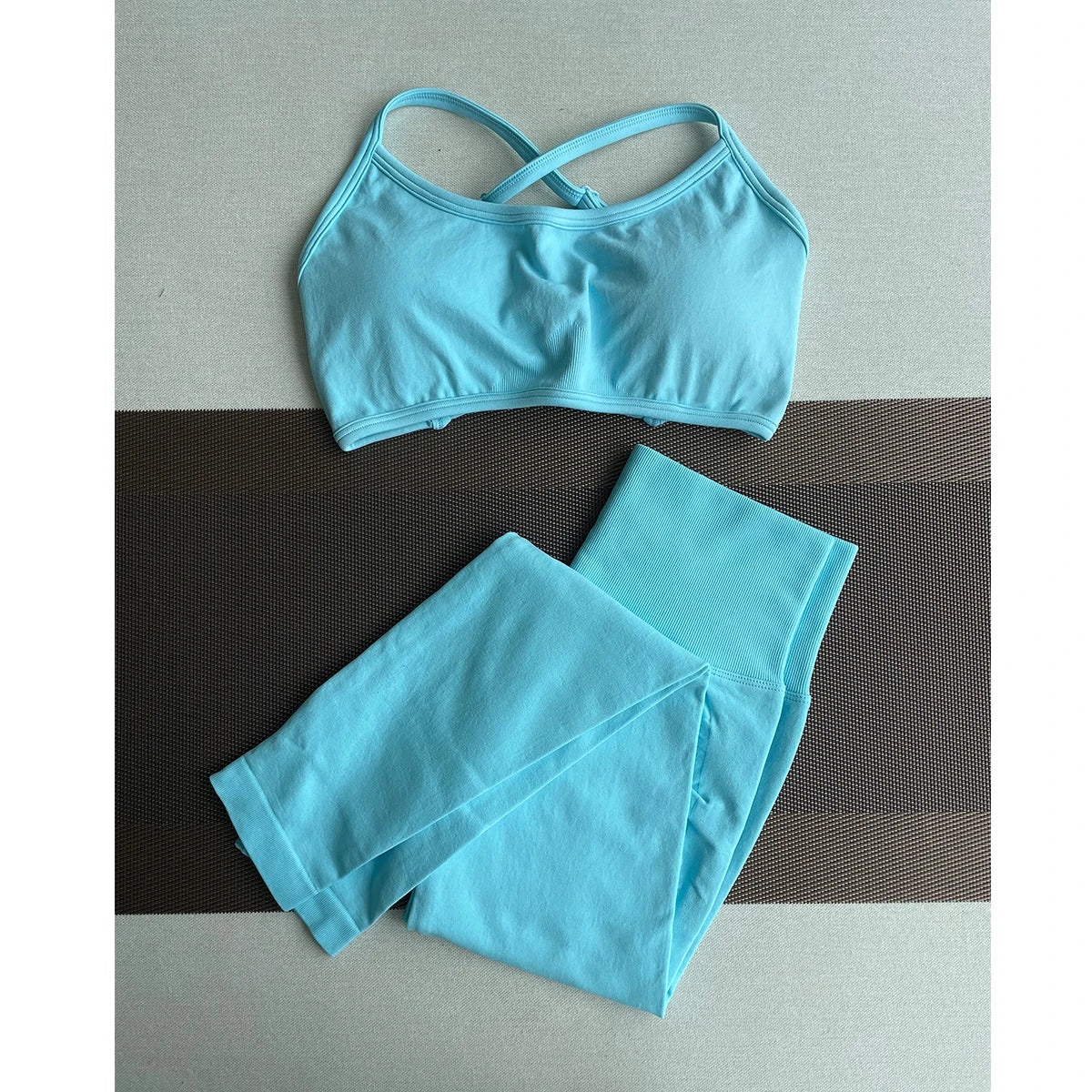 High Waist Yoga Leggings – Seamless & Butt-Lifting